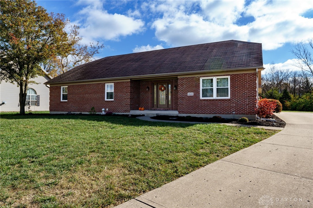 1844 E Lindsey Avenue, Miamisburg, Ohio image 1