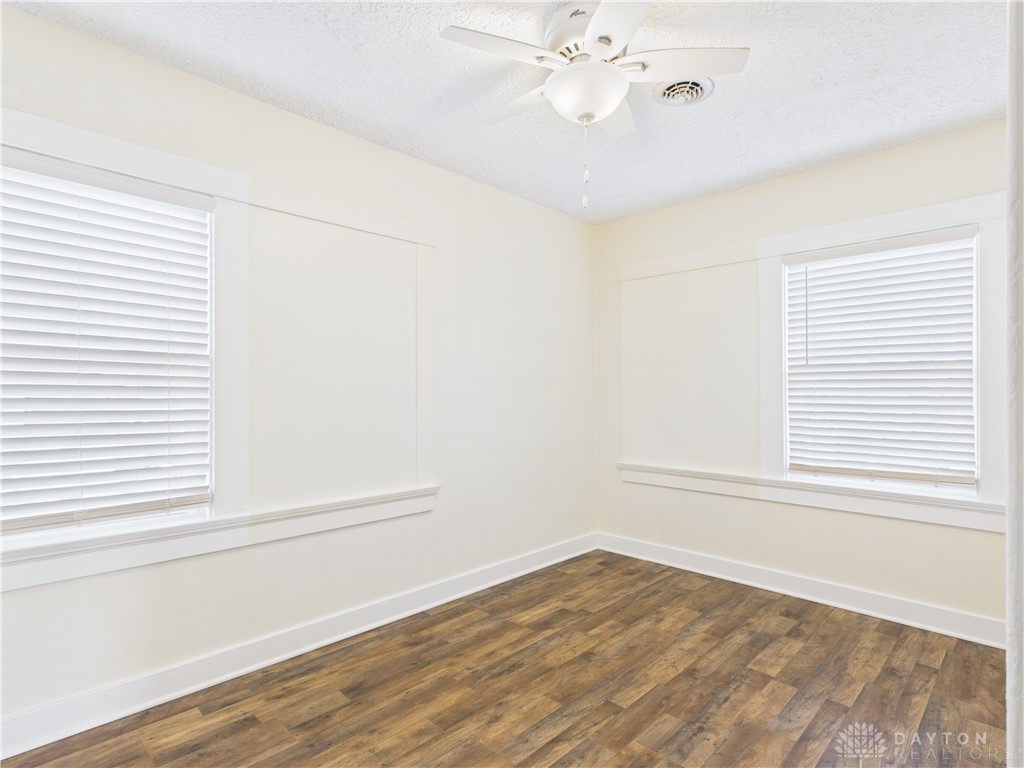 Moraine, Ohio 45439, United States, 2 Bedrooms Bedrooms, ,1 BathroomBathrooms,Residential,Active,215939