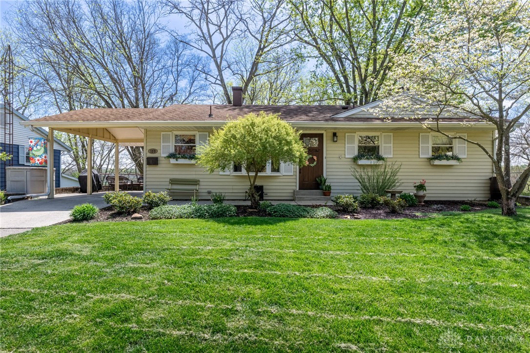 123 Upper Hillside Drive, Bellbrook, Ohio image 1