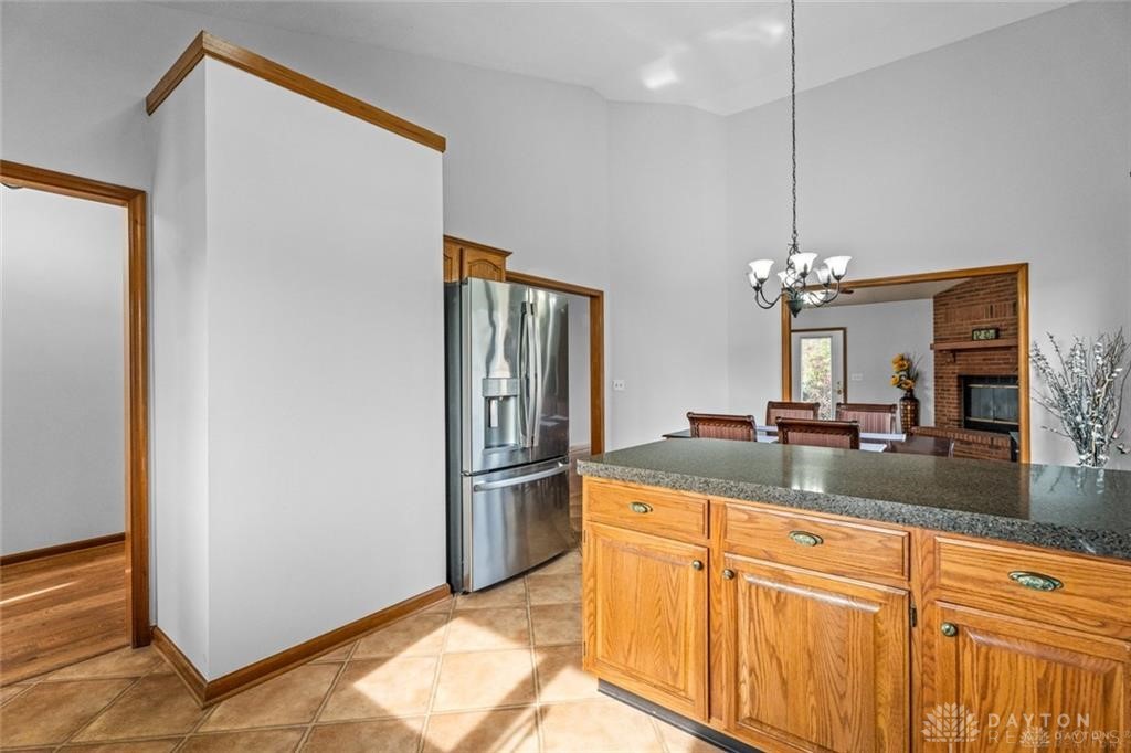 2253 Four Seasons Trail, Miamisburg, Ohio image 12