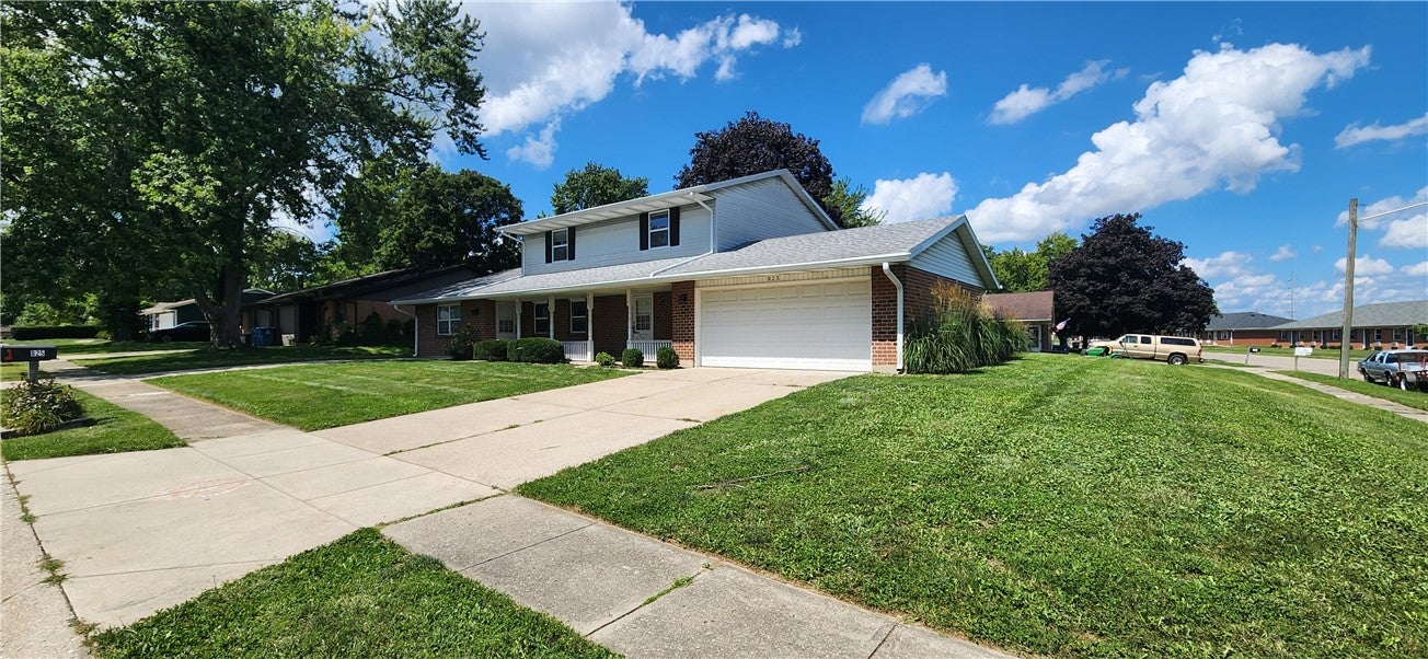 825 Comanche Lane