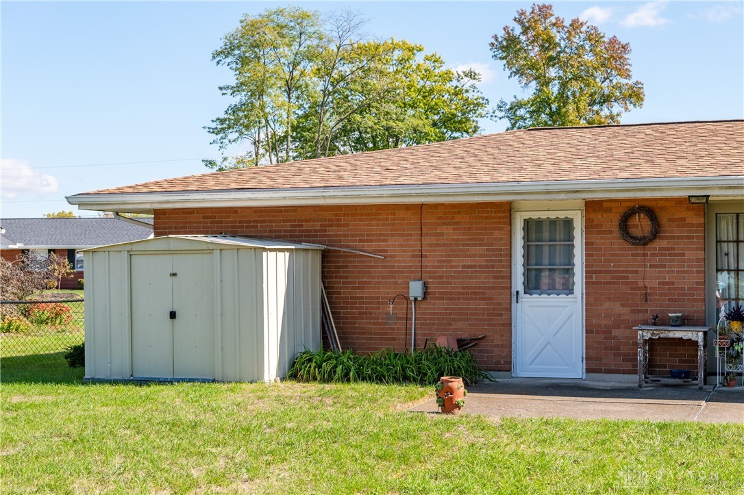 445 Rising Hill Drive, Fairborn, Ohio image 41