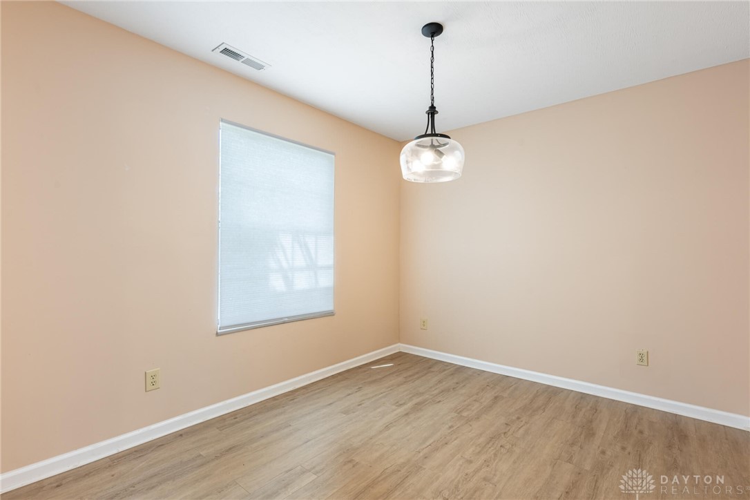 Fairborn, Ohio 45324, United States, 2 Bedrooms Bedrooms, ,2 BathroomsBathrooms,Residential,Active,191075