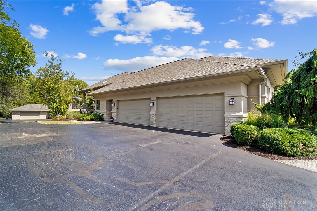 376 Cedar Trace, Beavercreek Township, Ohio image 10