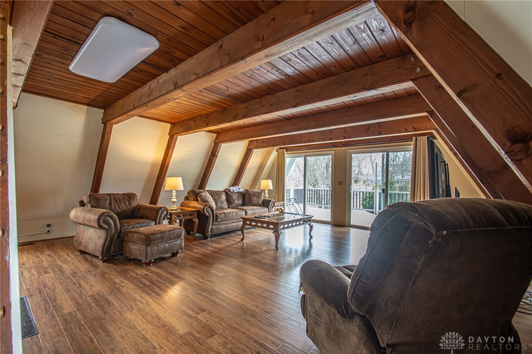 1203 Harz Cove, Fayetteville, Ohio image 7