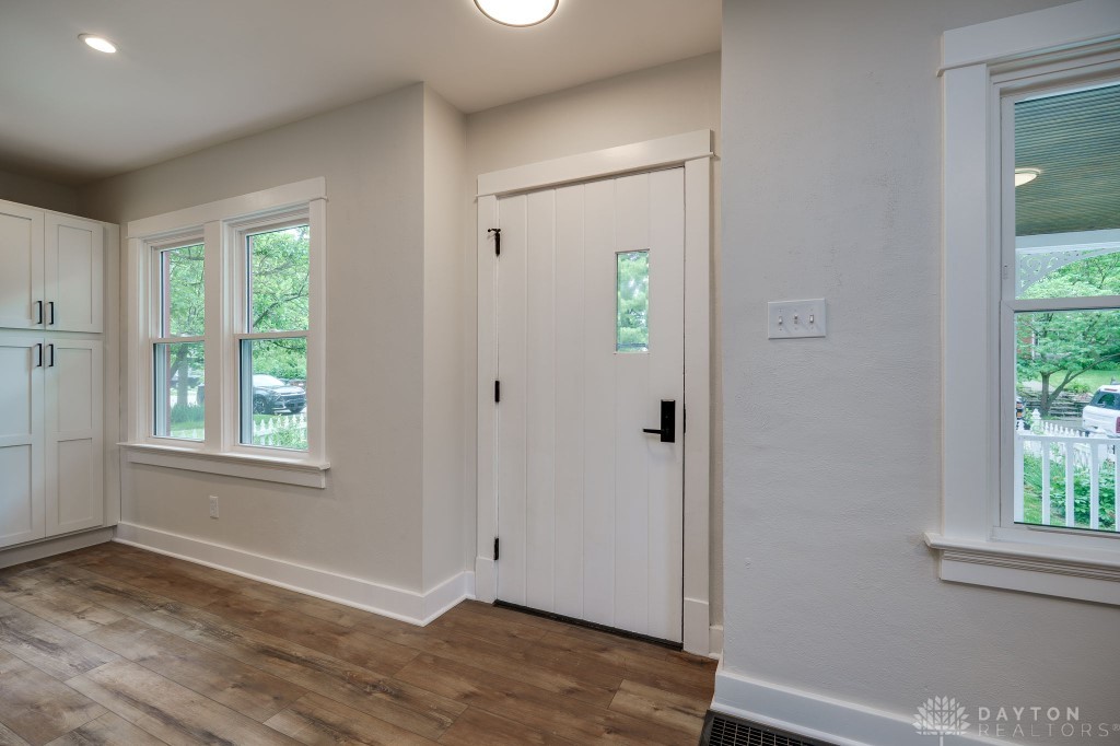 2923 Glenmore Avenue, Dayton, Ohio image 12