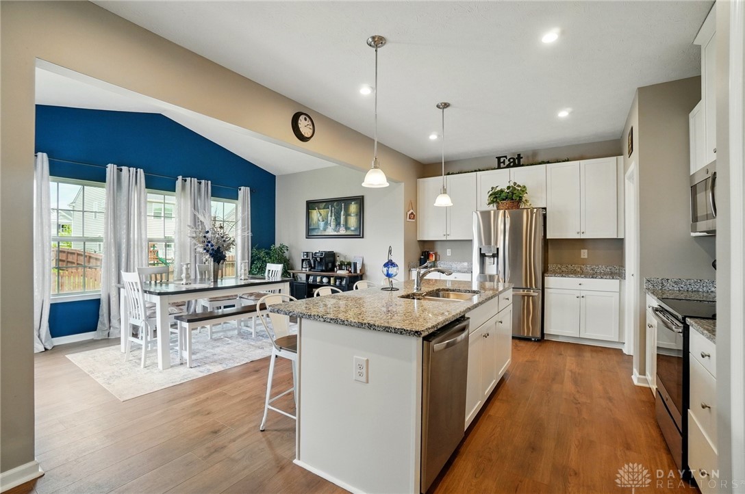 51 Waterford Boulevard, Fairborn, Ohio image 10