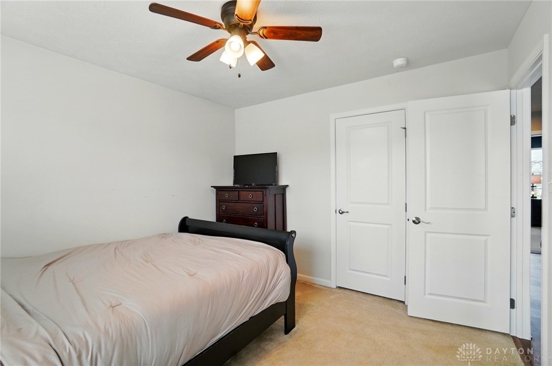51 Waterford Boulevard, Fairborn, Ohio image 33
