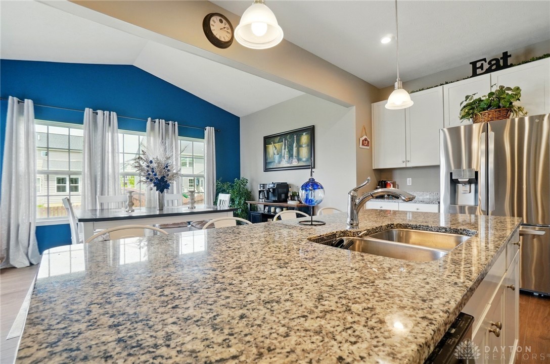 51 Waterford Boulevard, Fairborn, Ohio image 15