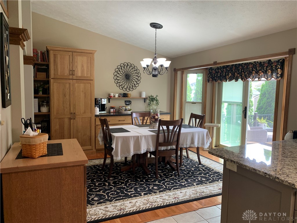 95 Fox Harbor Drive, Troy, Ohio image 7
