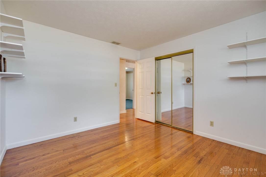 3299 Suburban Drive, Beavercreek, Ohio image 29