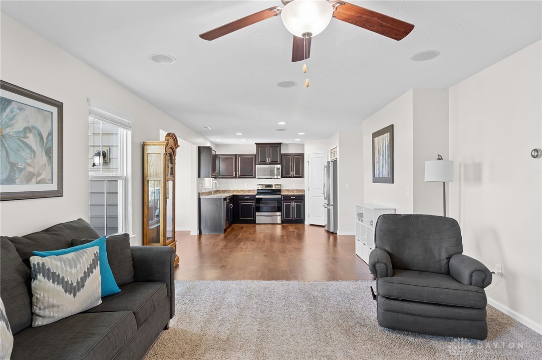 62 Cascade Drive, Fairborn, Ohio image 10