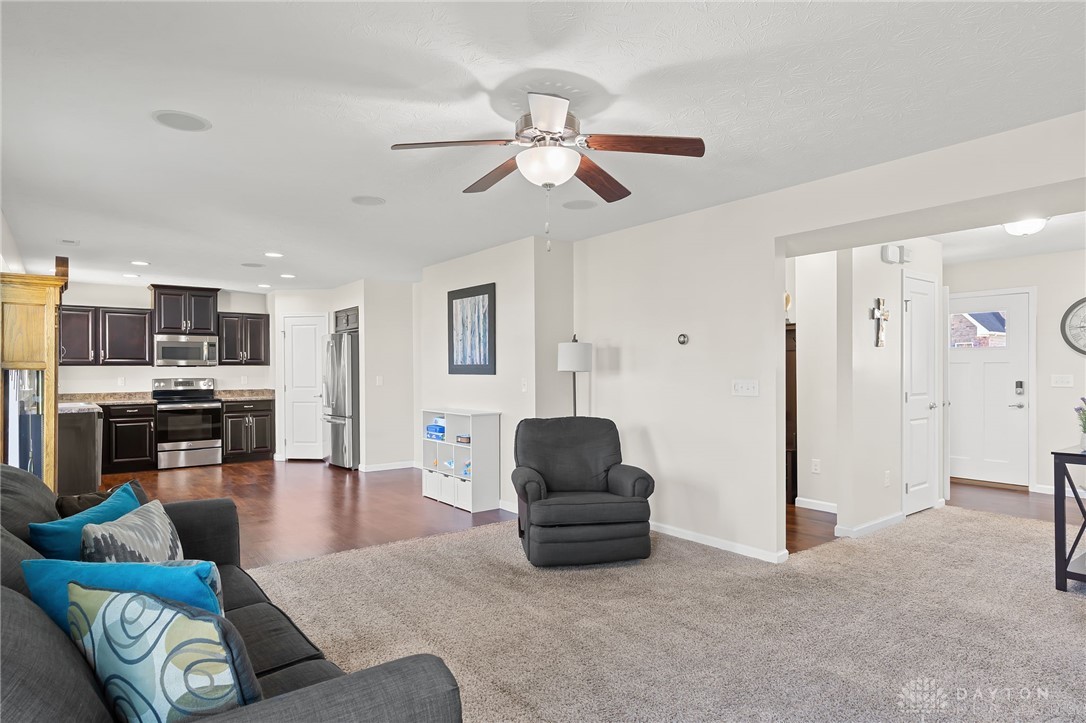 62 Cascade Drive, Fairborn, Ohio image 11
