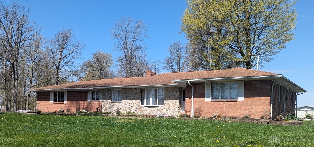 2848 Hollansburg Sampson Road, New Madison, Ohio image 1