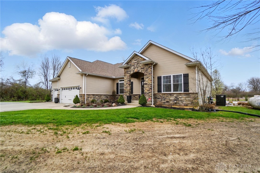 4655 N Alcony Conov Road, Conover, Ohio image 4