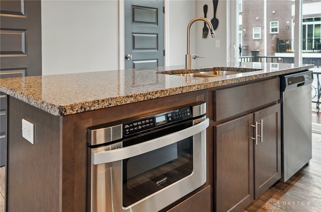 20 N Center Street #20, Springfield, Ohio image 14