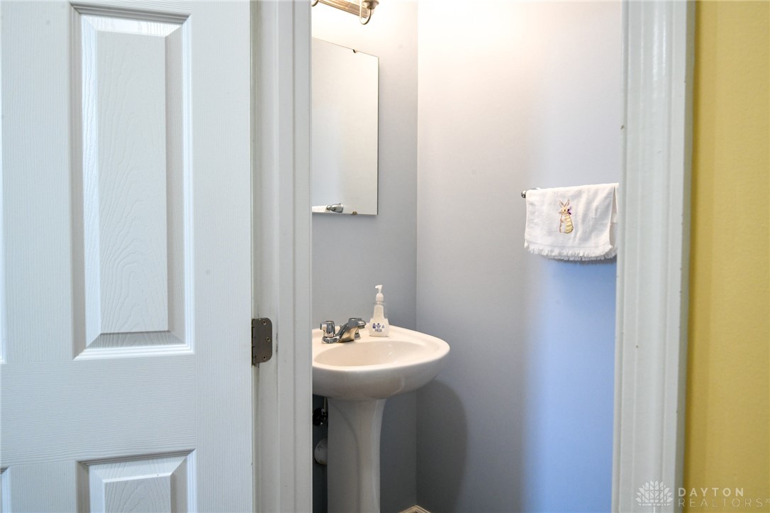 Liberty Twp, Ohio 45011, United States, 4 Bedrooms Bedrooms, ,3 BathroomsBathrooms,Residential,Pending,129682