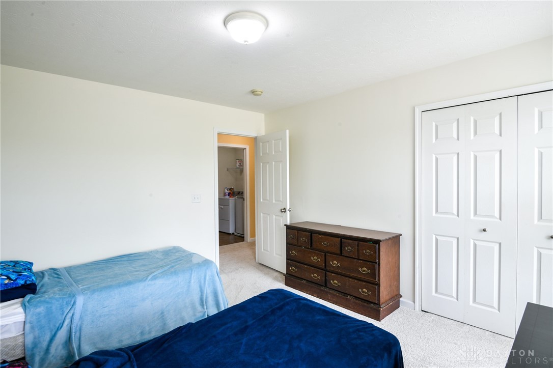 Liberty Twp, Ohio 45011, United States, 4 Bedrooms Bedrooms, ,3 BathroomsBathrooms,Residential,Pending,129682