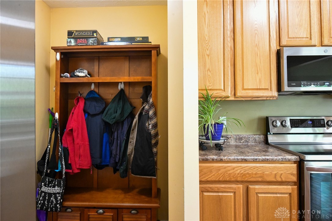 Liberty Twp, Ohio 45011, United States, 4 Bedrooms Bedrooms, ,3 BathroomsBathrooms,Residential,Pending,129682