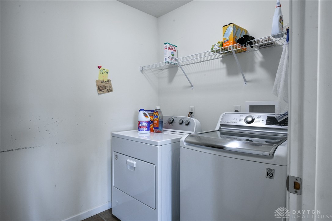 Liberty Twp, Ohio 45011, United States, 4 Bedrooms Bedrooms, ,3 BathroomsBathrooms,Residential,Pending,129682