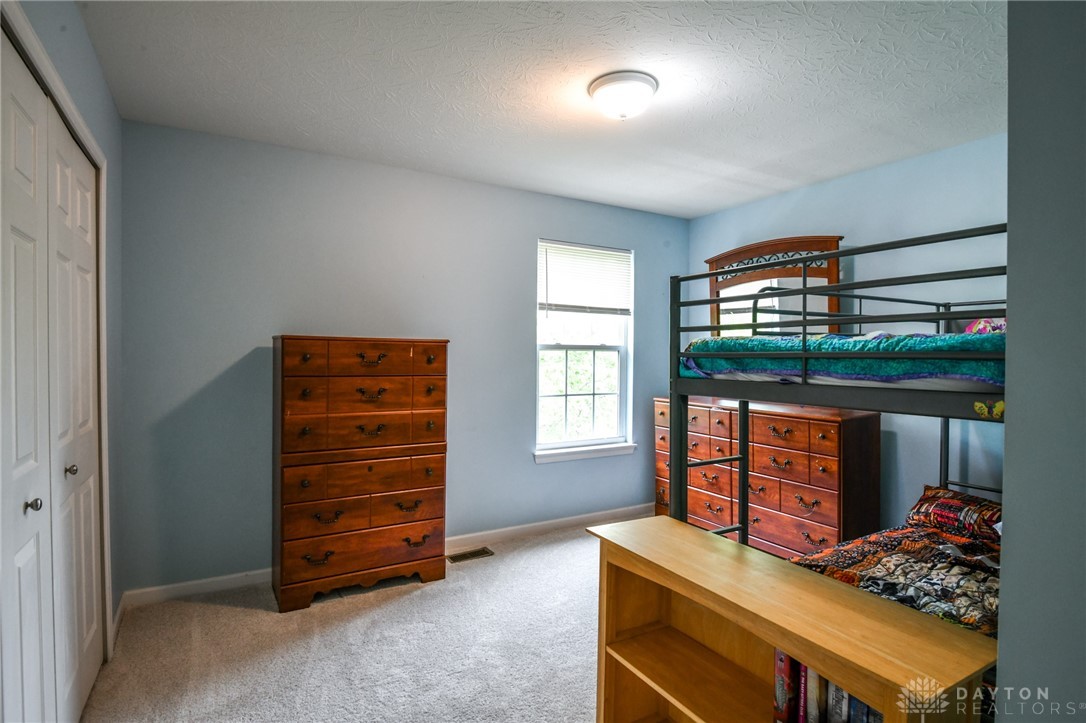 Liberty Twp, Ohio 45011, United States, 4 Bedrooms Bedrooms, ,3 BathroomsBathrooms,Residential,Pending,129682