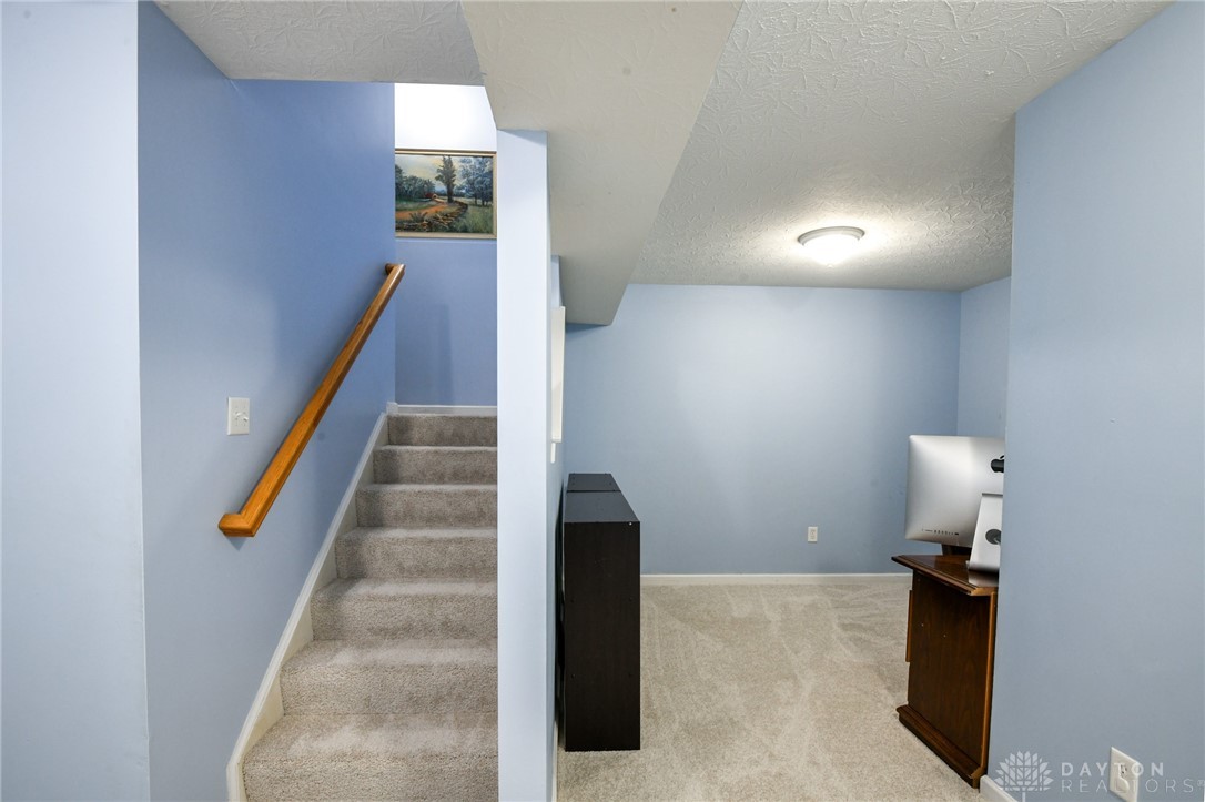 Liberty Twp, Ohio 45011, United States, 4 Bedrooms Bedrooms, ,3 BathroomsBathrooms,Residential,Pending,129682