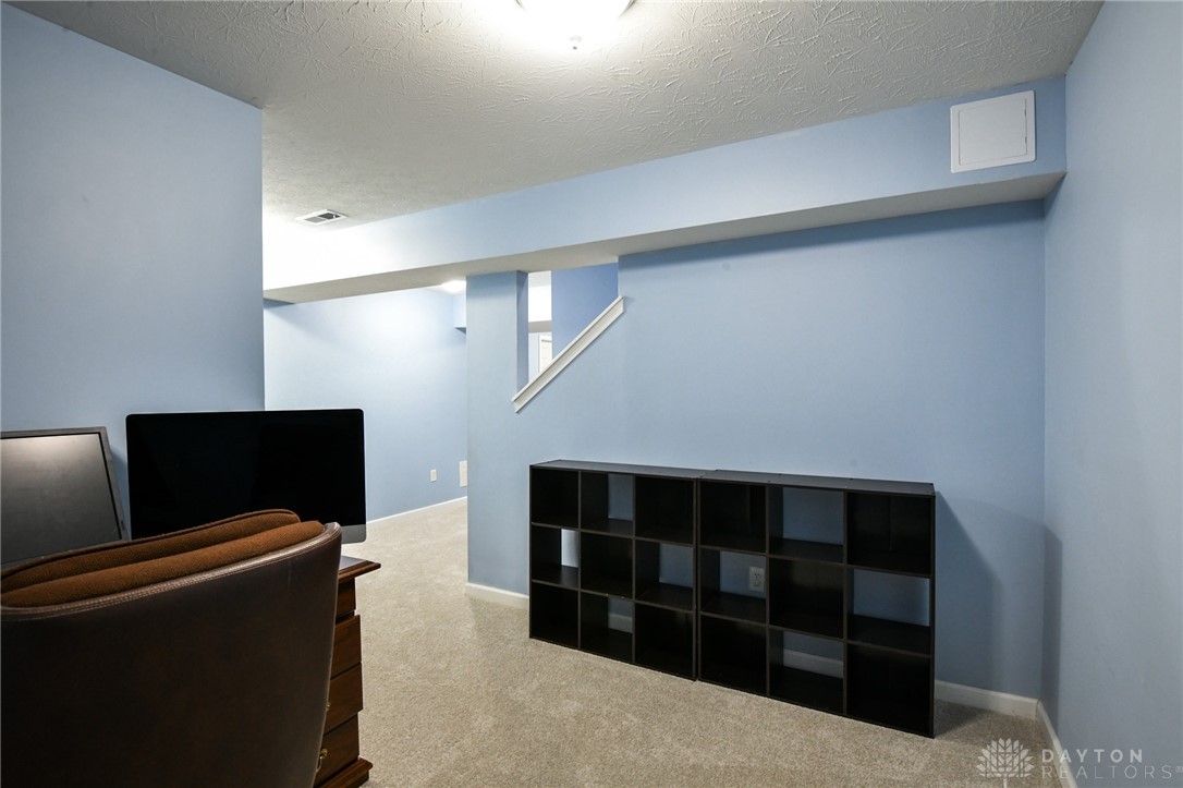 Liberty Twp, Ohio 45011, United States, 4 Bedrooms Bedrooms, ,3 BathroomsBathrooms,Residential,Pending,129682