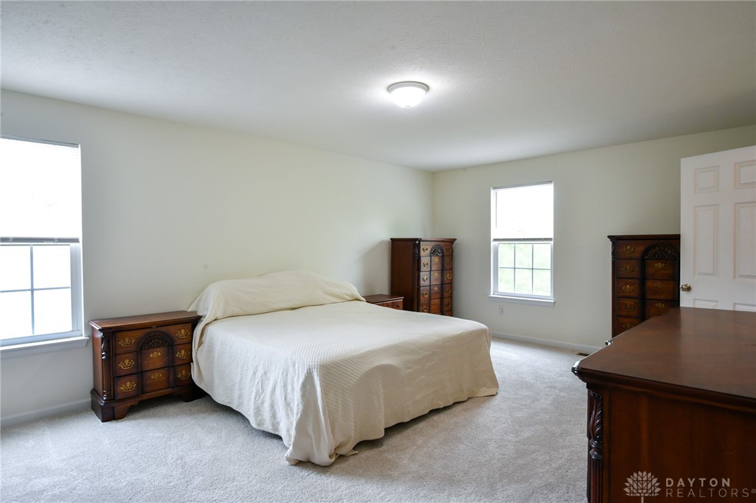 Liberty Twp, Ohio 45011, United States, 4 Bedrooms Bedrooms, ,3 BathroomsBathrooms,Residential,Pending,129682