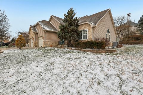 Photo of 9048 Thornhill Court, Springboro, OH 45066 (MLS # 949497)
