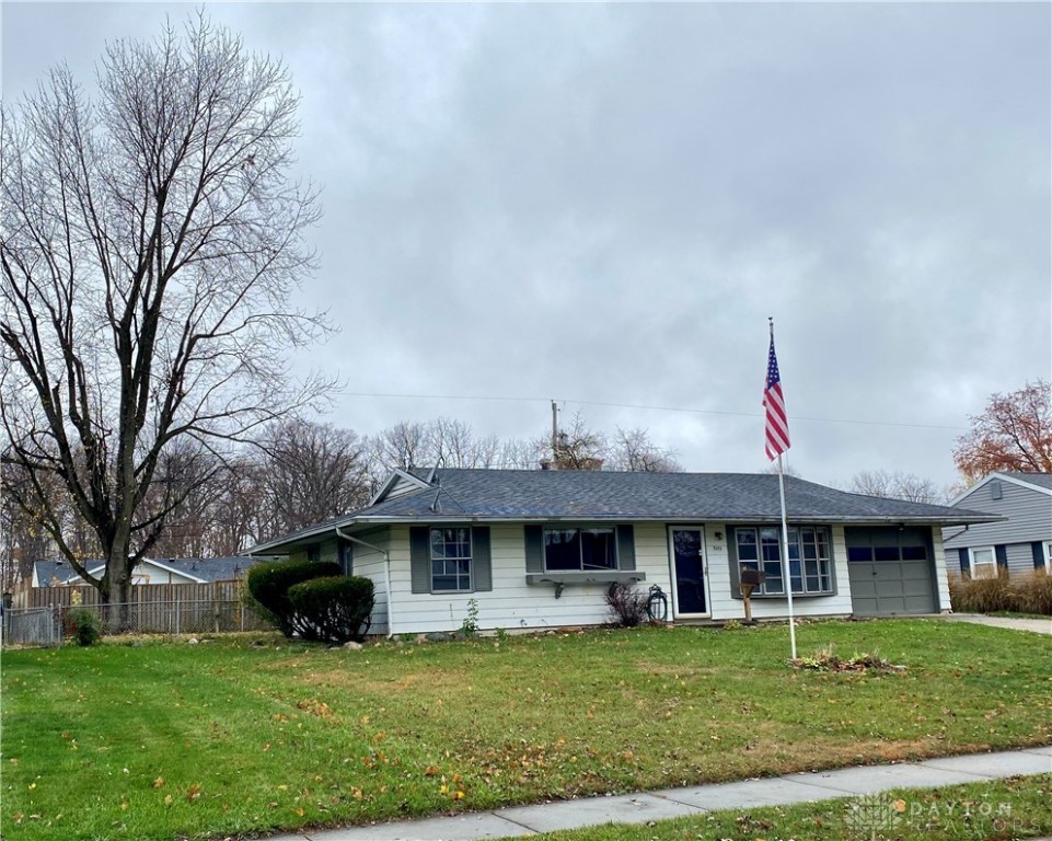 3215 Glouster Street, Springfield, Ohio image 1