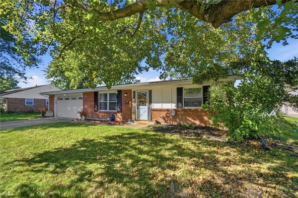807 ALBERT ST, ENGLEWOOD, OH 45322 - Image 36fc7345e746937e9da64df2e68ba8d7/4252065382