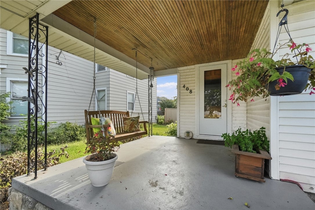 408 S 4th Street