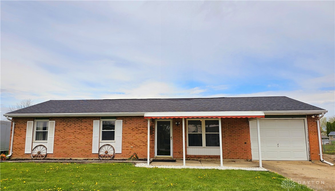 10975 Comanche Drive, Sidney, Ohio image 1