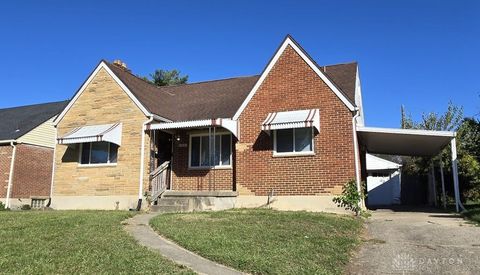 Photo of 1816 Wesleyan Road, Dayton, OH 45406 (MLS # 945465)