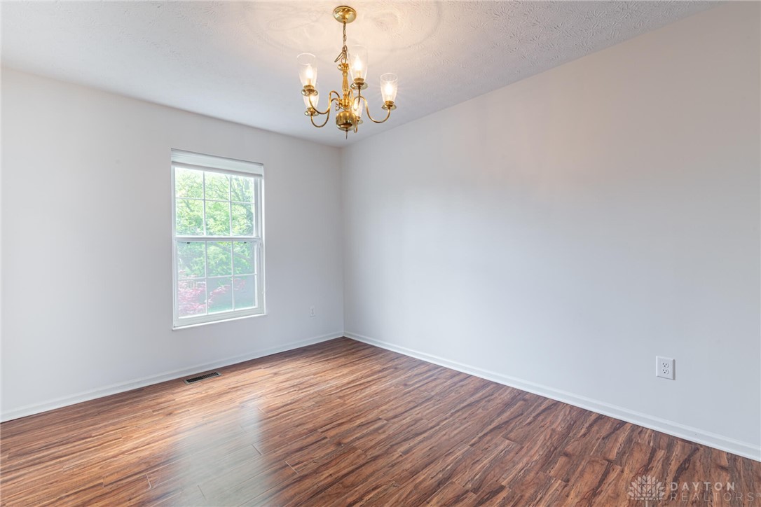 Miamisburg, Ohio 45342, United States, 4 Bedrooms Bedrooms, ,3 BathroomsBathrooms,Residential,Active,3932