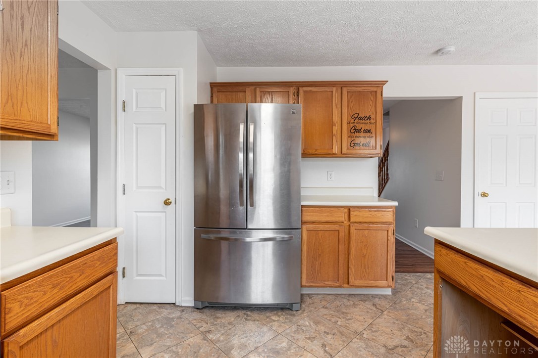 Miamisburg, Ohio 45342, United States, 4 Bedrooms Bedrooms, ,3 BathroomsBathrooms,Residential,Active,3932