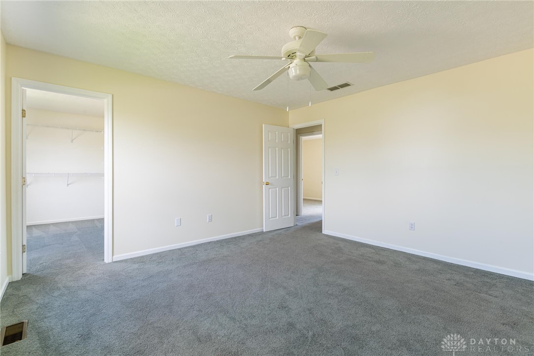 Miamisburg, Ohio 45342, United States, 4 Bedrooms Bedrooms, ,3 BathroomsBathrooms,Residential,Active,3932