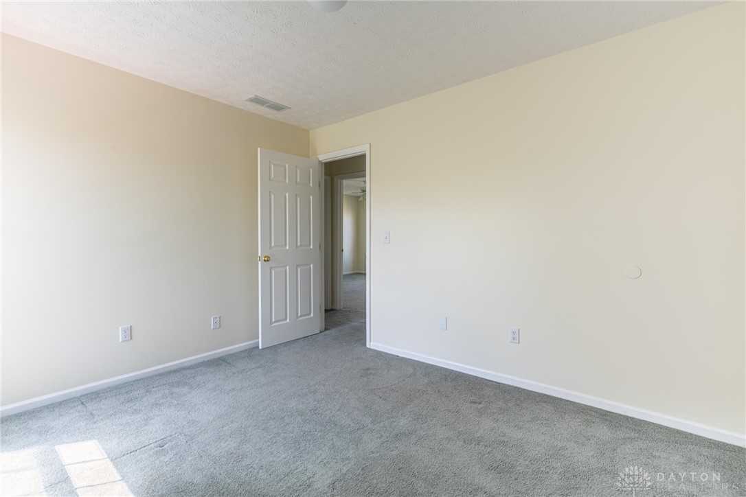 Miamisburg, Ohio 45342, United States, 4 Bedrooms Bedrooms, ,3 BathroomsBathrooms,Residential,Active,3932