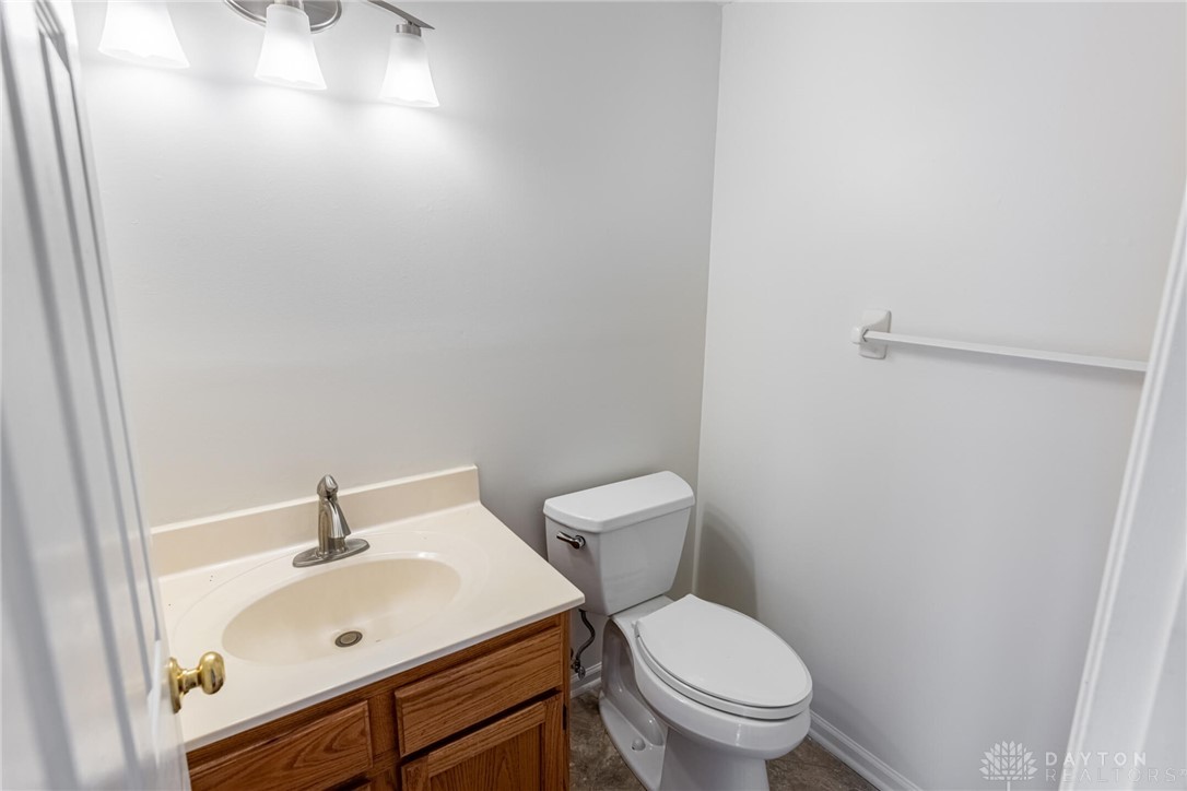Miamisburg, Ohio 45342, United States, 4 Bedrooms Bedrooms, ,3 BathroomsBathrooms,Residential,Active,3932