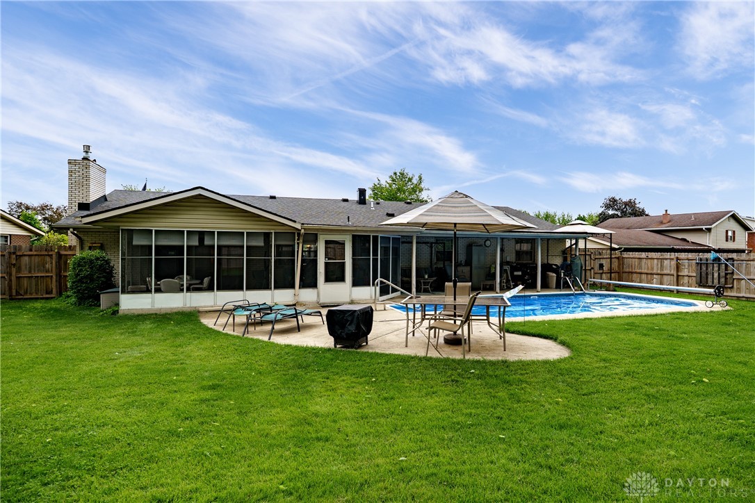 650 Hathaway Trail, Tipp City, Ohio image 41