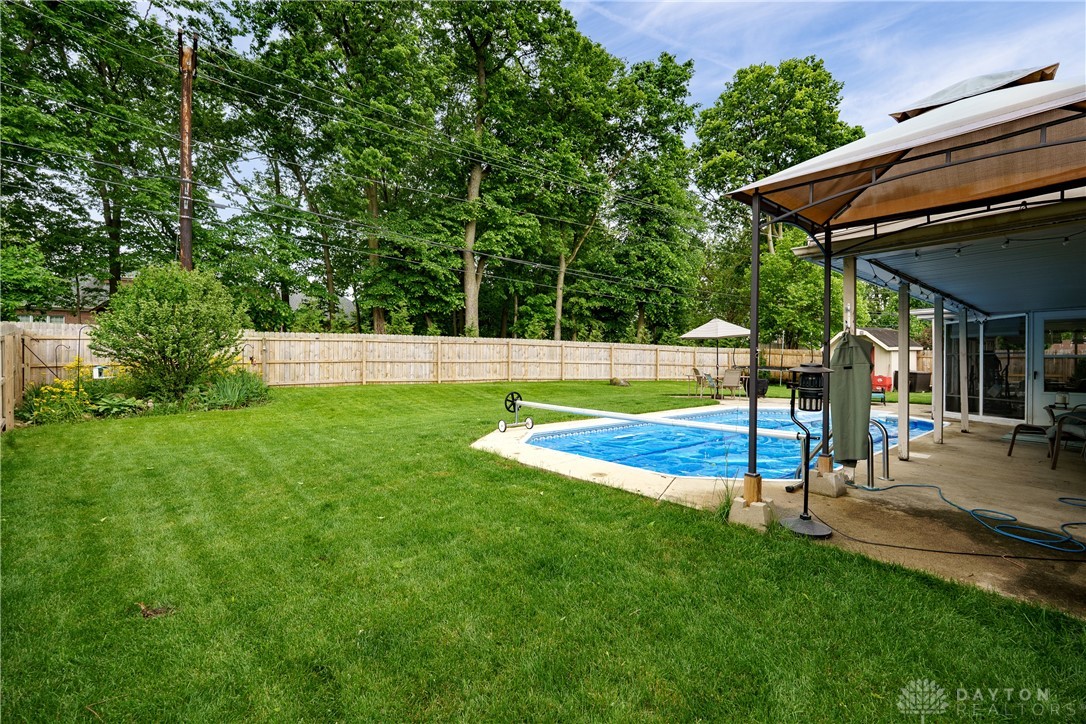 650 Hathaway Trail, Tipp City, Ohio image 38