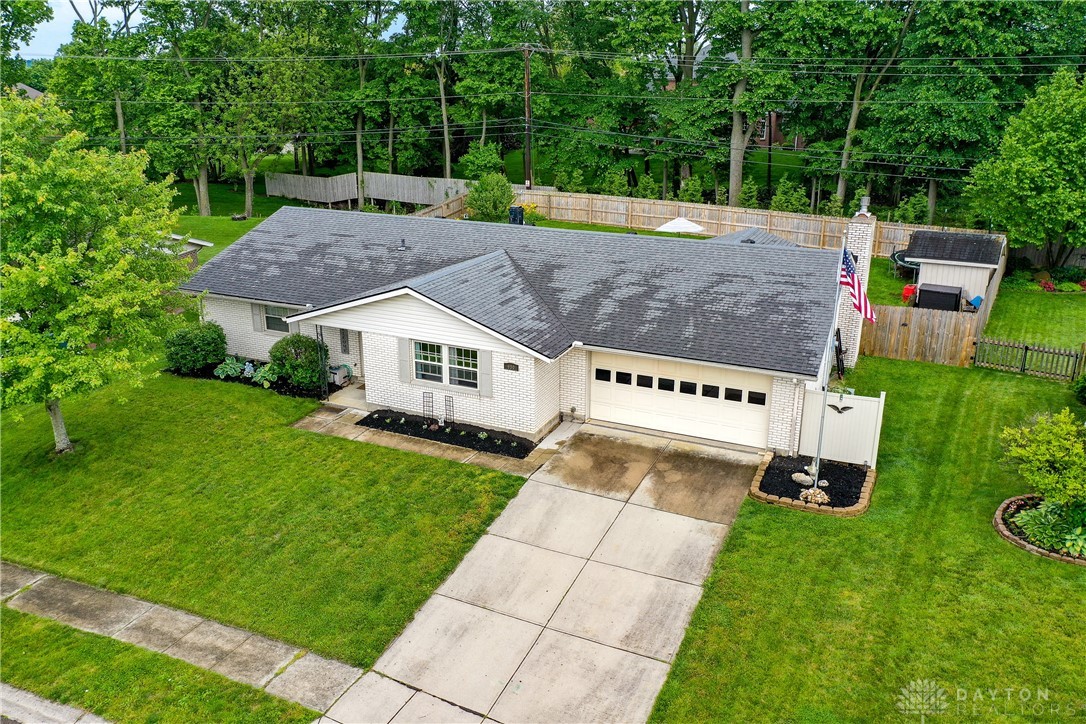 650 Hathaway Trail, Tipp City, Ohio image 43