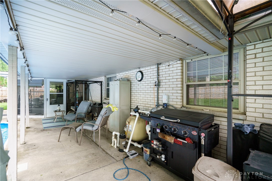 650 Hathaway Trail, Tipp City, Ohio image 34