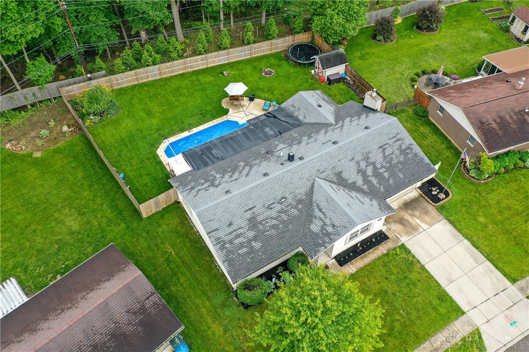 650 Hathaway Trail, Tipp City, Ohio image 44