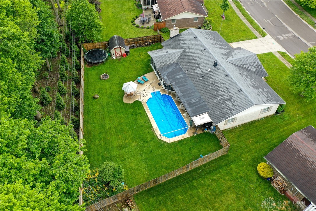 650 Hathaway Trail, Tipp City, Ohio image 49