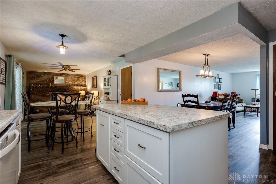 650 Hathaway Trail, Tipp City, Ohio image 14