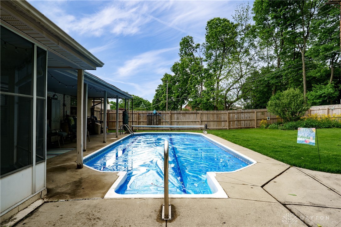 650 Hathaway Trail, Tipp City, Ohio image 36