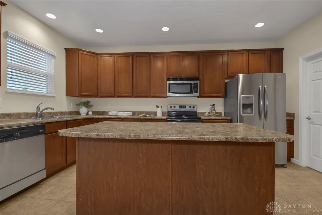 2019 Prairie Clover Drive, Lebanon, Ohio image 8