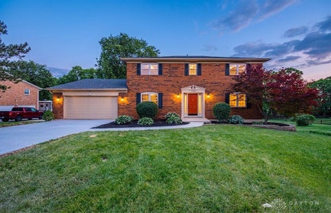Homes For Sale - 7764 Rolling Meadows Drive<br/> Butler County, West Chester, OH 45069