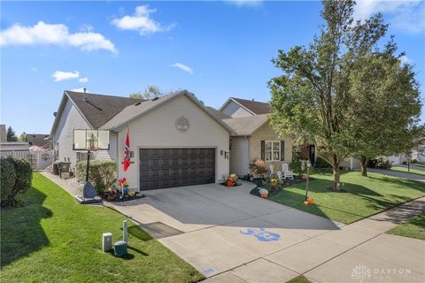 Photo of 9220 Sawgrass Drive, Miamisburg, OH 45342 (MLS # 945719) Photo of 9220 Sawgrass Drive, Miamisburg, OH 45342 (MLS # 945719)